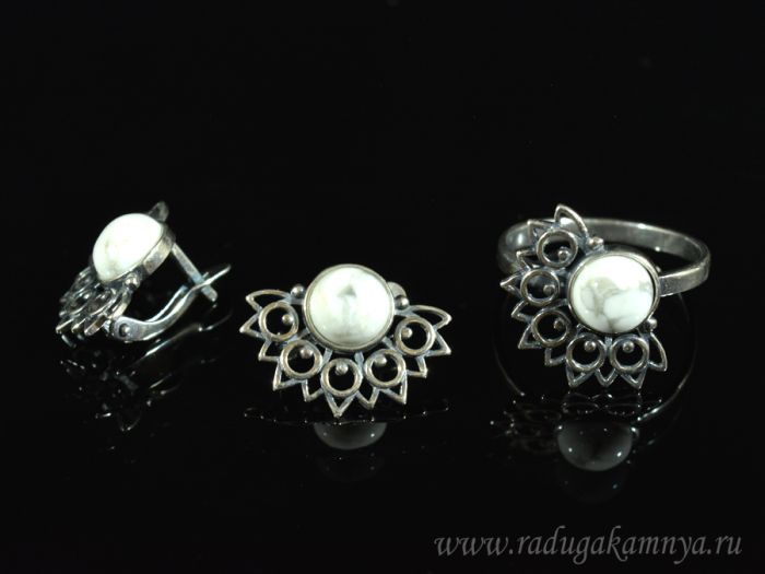 Ring Earrings with a kaholong size 21