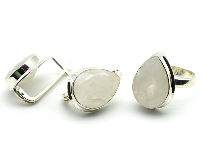 Ring Earrings with white granite 15*19mm, size 19, 14.6g