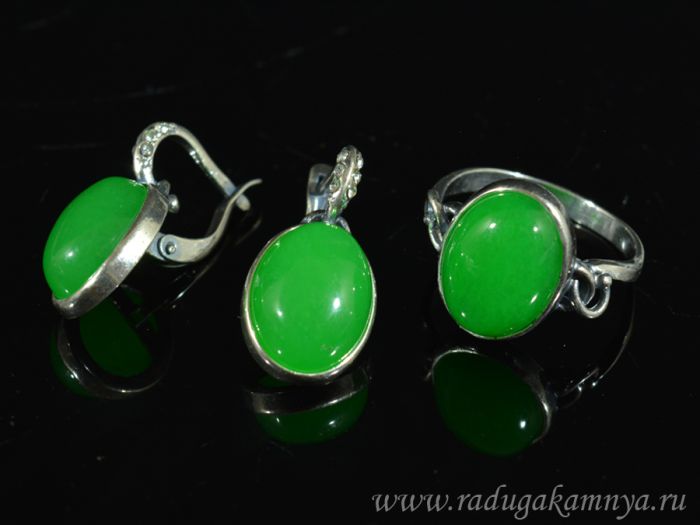 Ring Earrings with quartz (imitation chrysoprase) size 21