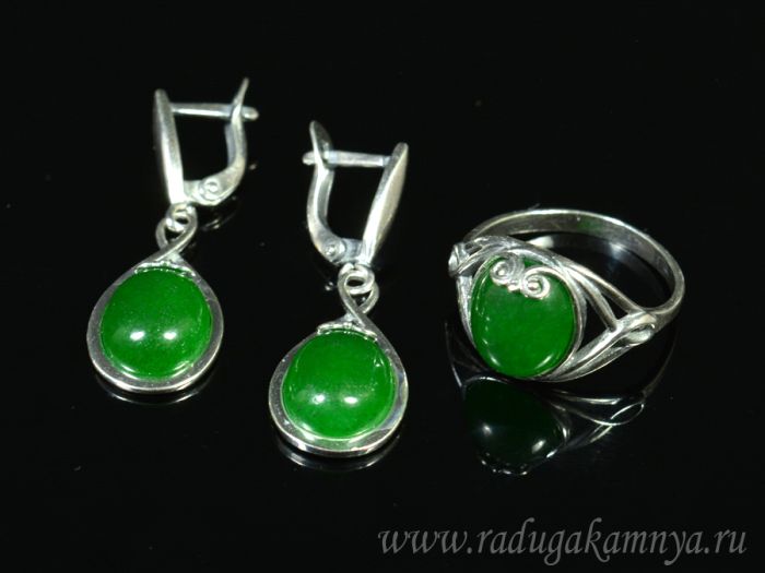 Ring Earrings with quartz (imitation chrysoprase) size 18