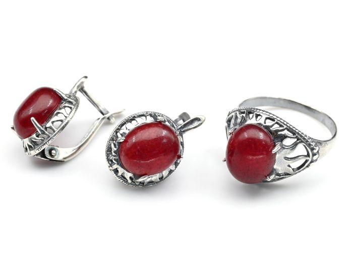 Ring Earrings with quartz (imitation ruby) size 20