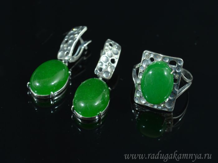 Ring Earrings with quartz (imitation chrysoprase) size 18.