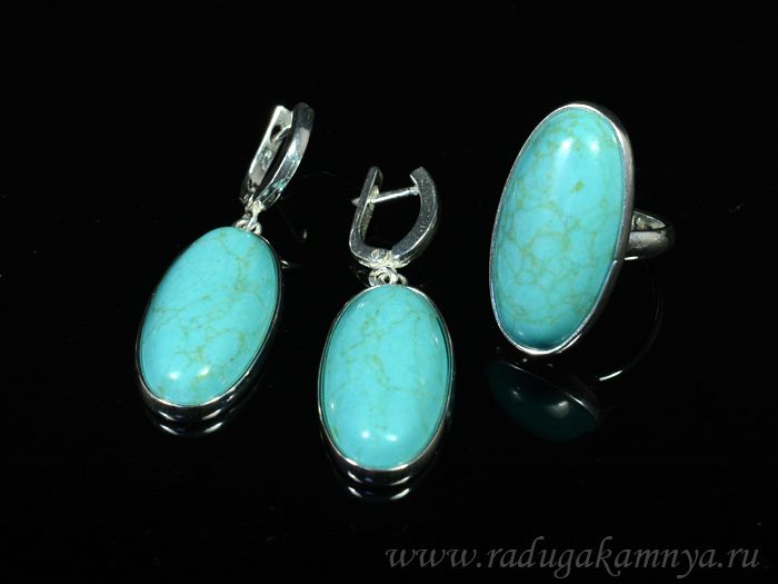 Ring earrings with Iranian turquoise (imitation) in silver plated oval 17*32mm.