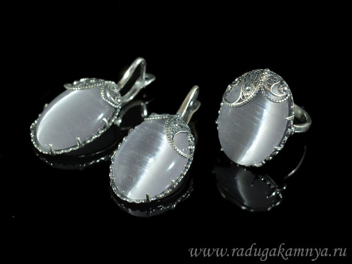 Ring Earrings with cat's eye, color gray size 20