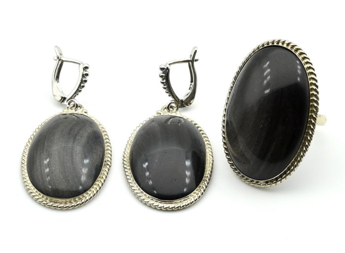 Oval Obsidian ring and earrings, size-18