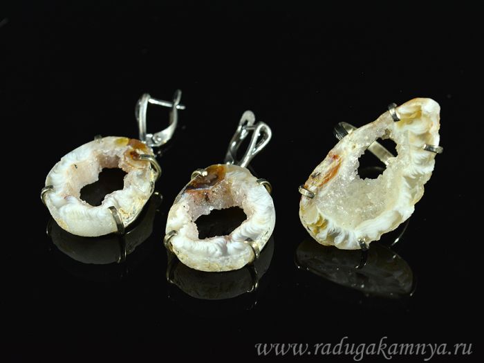 Ring earrings with Brazilian Agate geodes, size-18