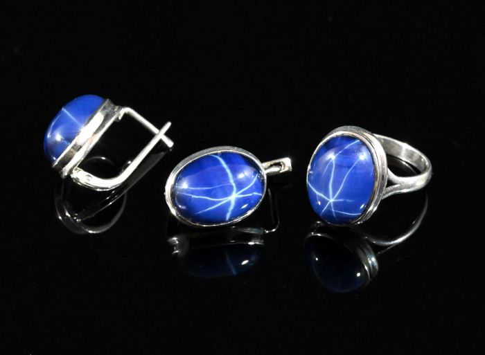 Starry oval Sapphire Ring and Earrings 13*17mm, size 18, 15.1g