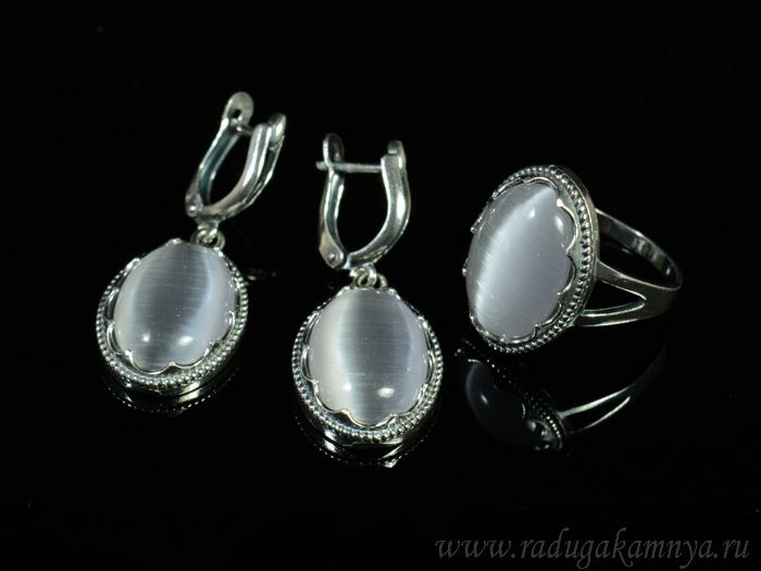 Ring Earrings with cat's eye, color gray size 19