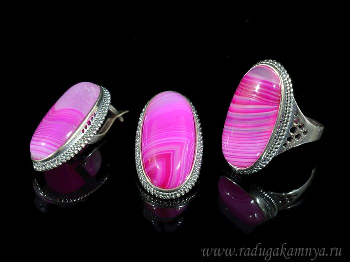 Ring Earrings with tinted agate, fuchsia color size 20