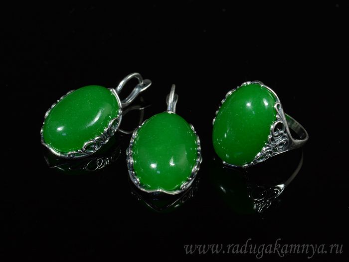 Ring Earrings with quartz (imitation chrysoprase) size 16