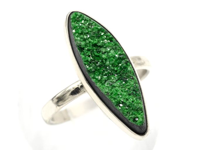 Ring and earrings with uvarovite, size-17