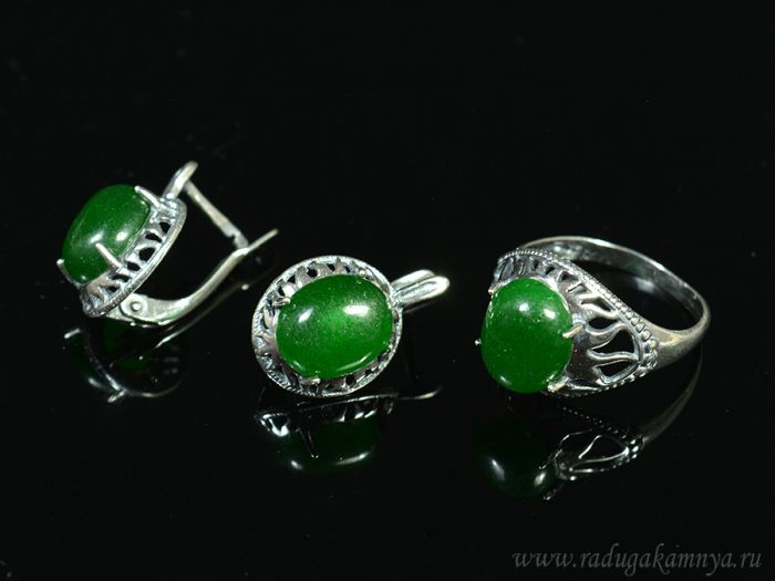 Ring Earrings with quartz (imitation chrysoprase) size 17